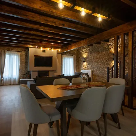 Mountain * Eptálofos