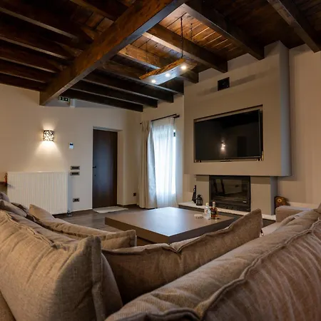 Mountain Apartment *