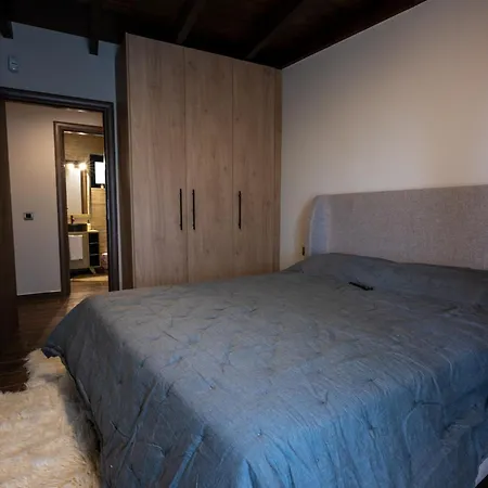 Mountain Apartment Eptalofos